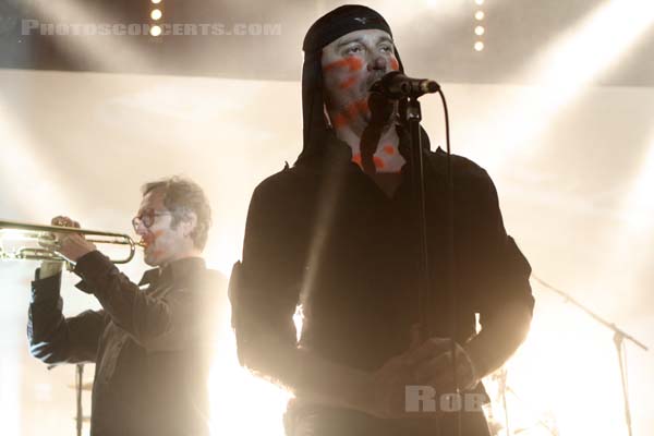 LAIBACH - 2015-04-05 - PARIS - Divan du Monde - Milan Fras